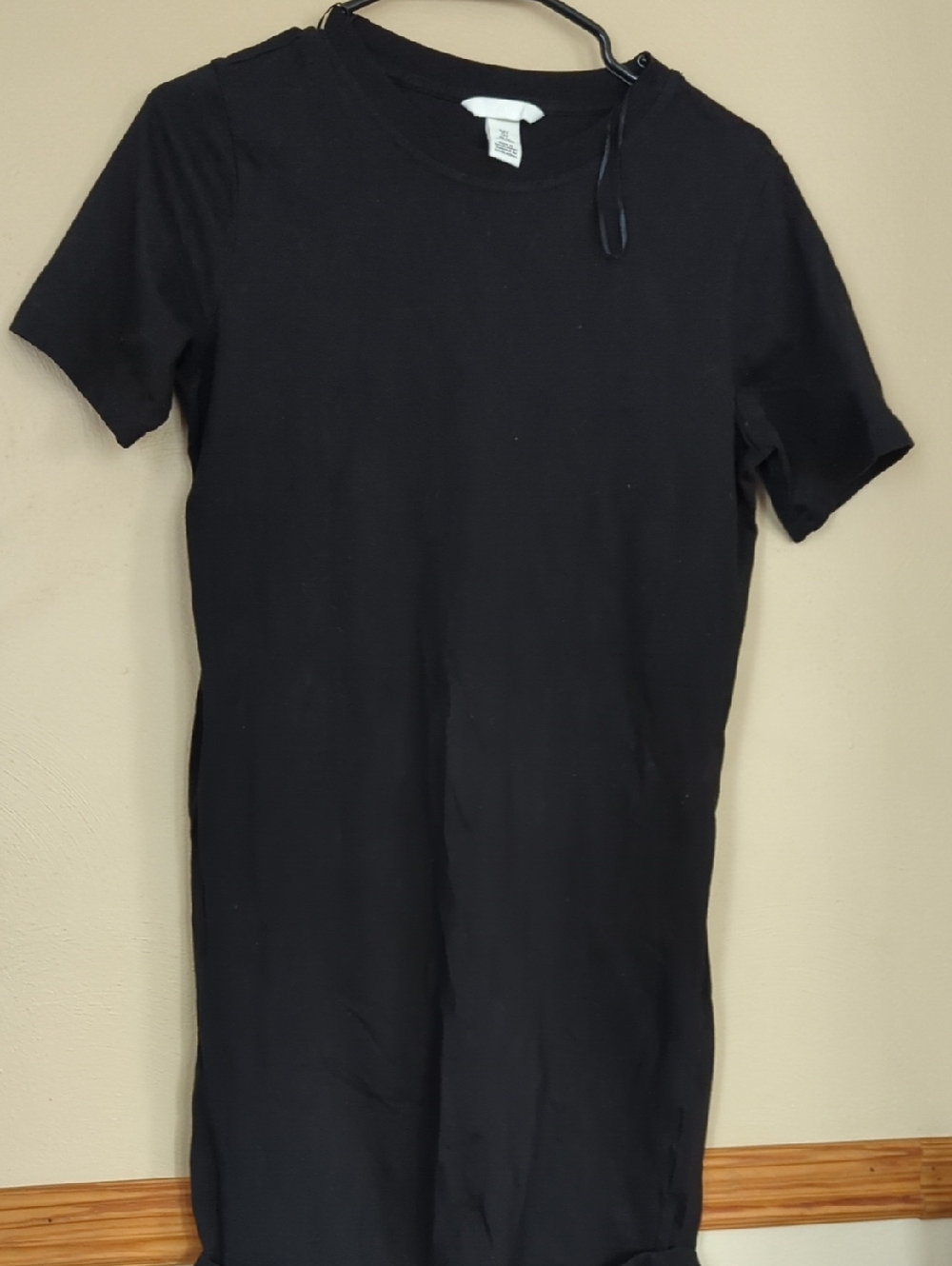 H&M Black Mini Dress with Short Sleeves